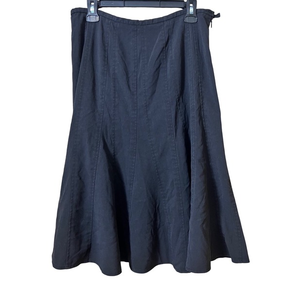 Larry Levine Black Tulip Flared Midi Skirt Rayon Blend Gored Size 12 Office Work - Picture 2 of 9